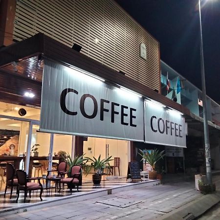 Chaiyee Coffee Chiang Mai Exterior foto